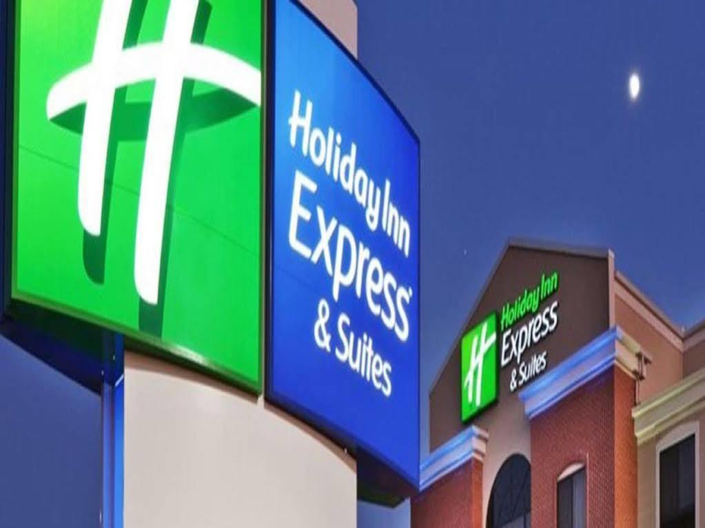 Holiday Inn Express & Suites Austin Nw - Four Points By Ihg Экстерьер фото